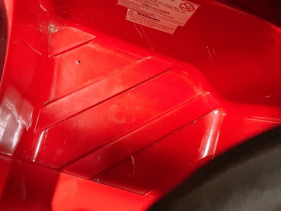  6 GT 電動乗用カー キッズカー 乗用玩具 レッド 正規デザイン