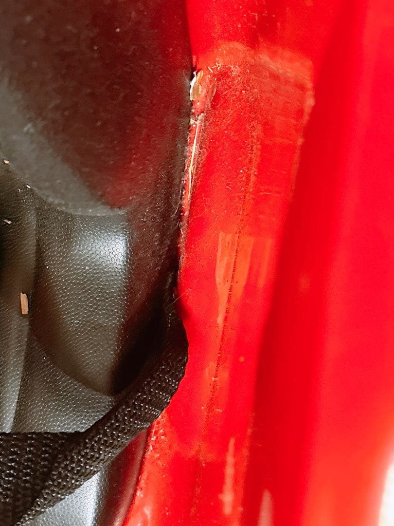  6 GT 電動乗用カー キッズカー 乗用玩具 レッド 正規デザイン