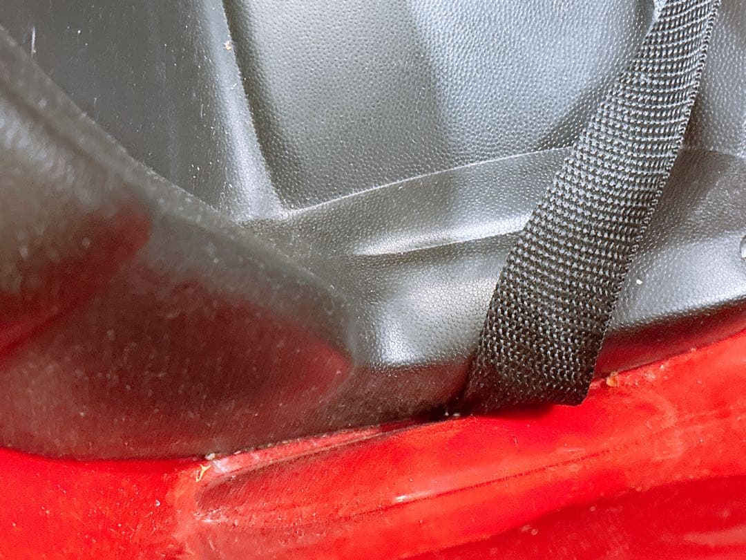  6 GT 電動乗用カー キッズカー 乗用玩具 レッド 正規デザイン