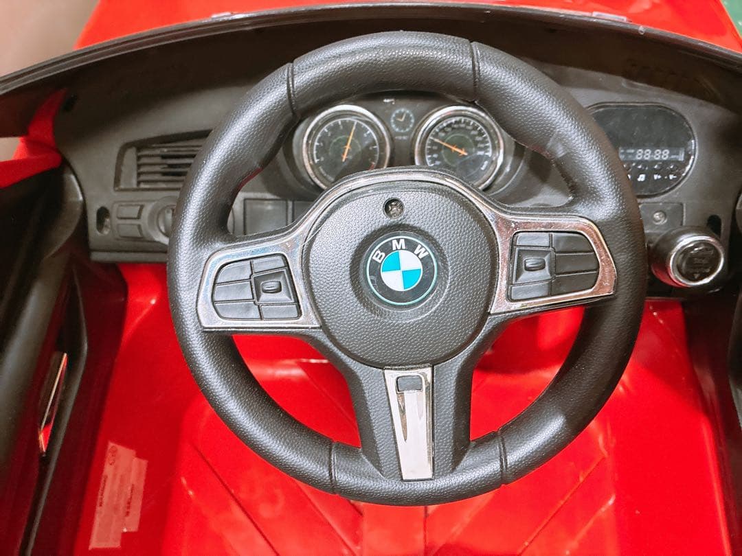  6 GT 電動乗用カー キッズカー 乗用玩具 レッド 正規デザイン