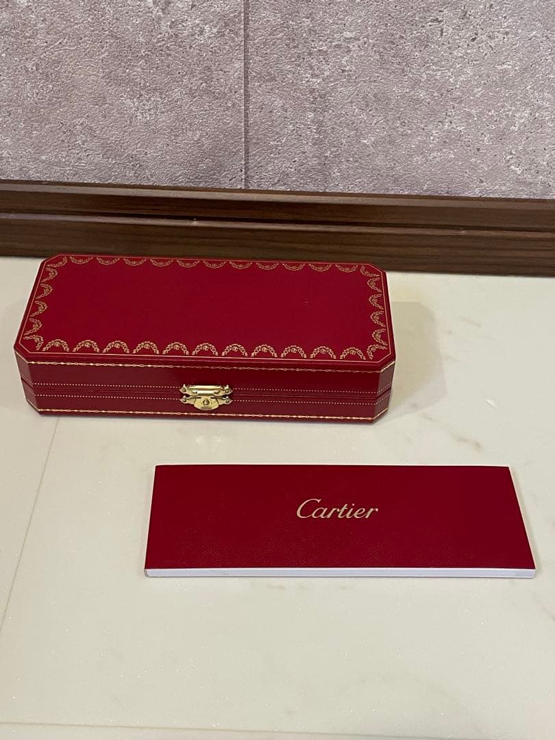 Cartier カルティエボールペン 専用ケース付き