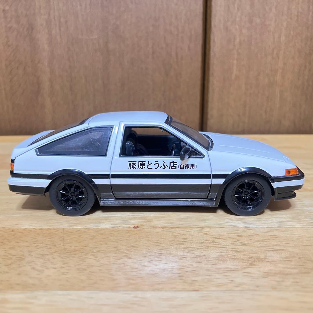 JADA TOYS TOYOTA TRUENO AE86 頭文字D 1/24