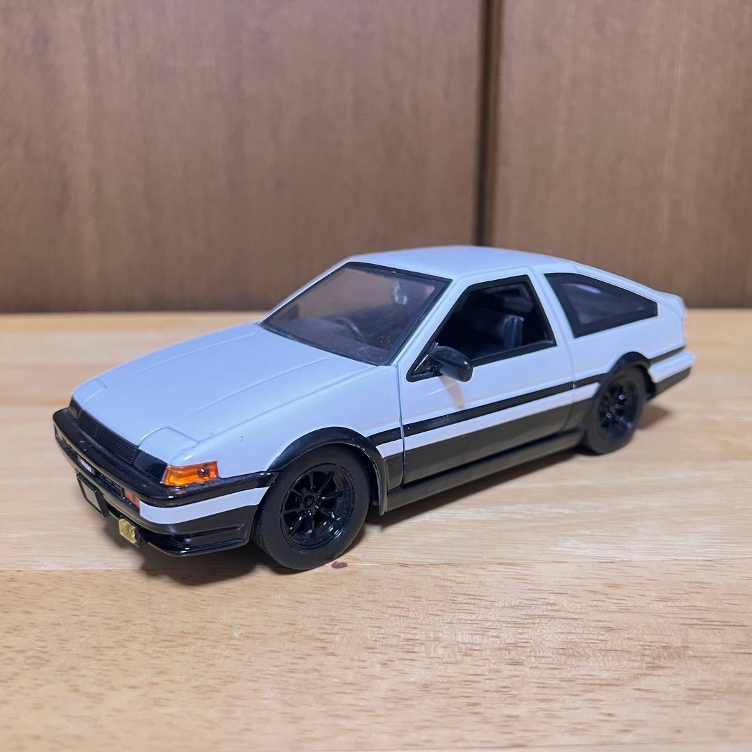 JADA TOYS TOYOTA TRUENO AE86 頭文字D 1/24