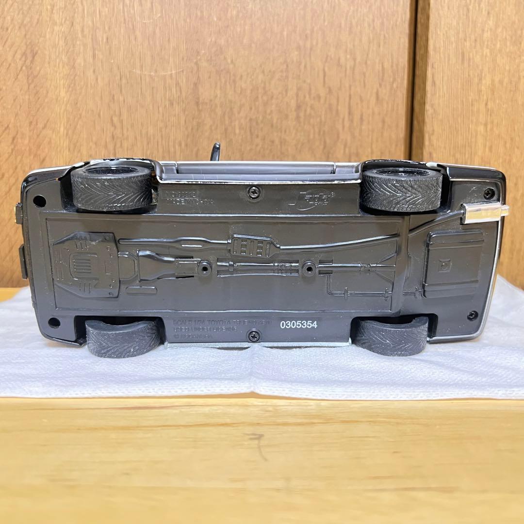 JADA TOYS TOYOTA TRUENO AE86 頭文字D 1/24