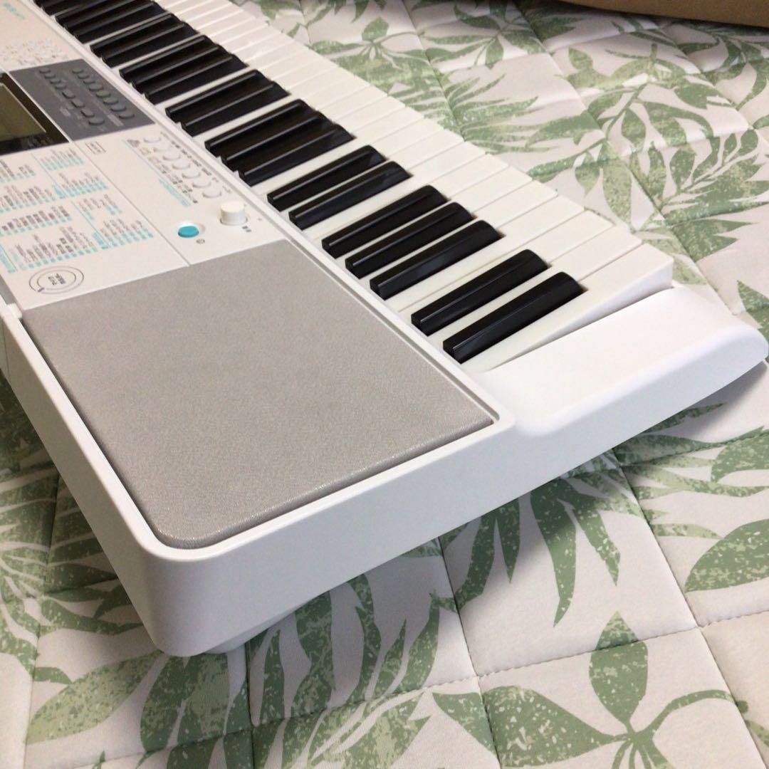 CASIO LK-516 デジタルキーボード