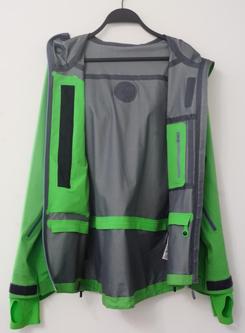 ノローナ　スノージャケット　Lyngen Driflex3 メンズ海外S