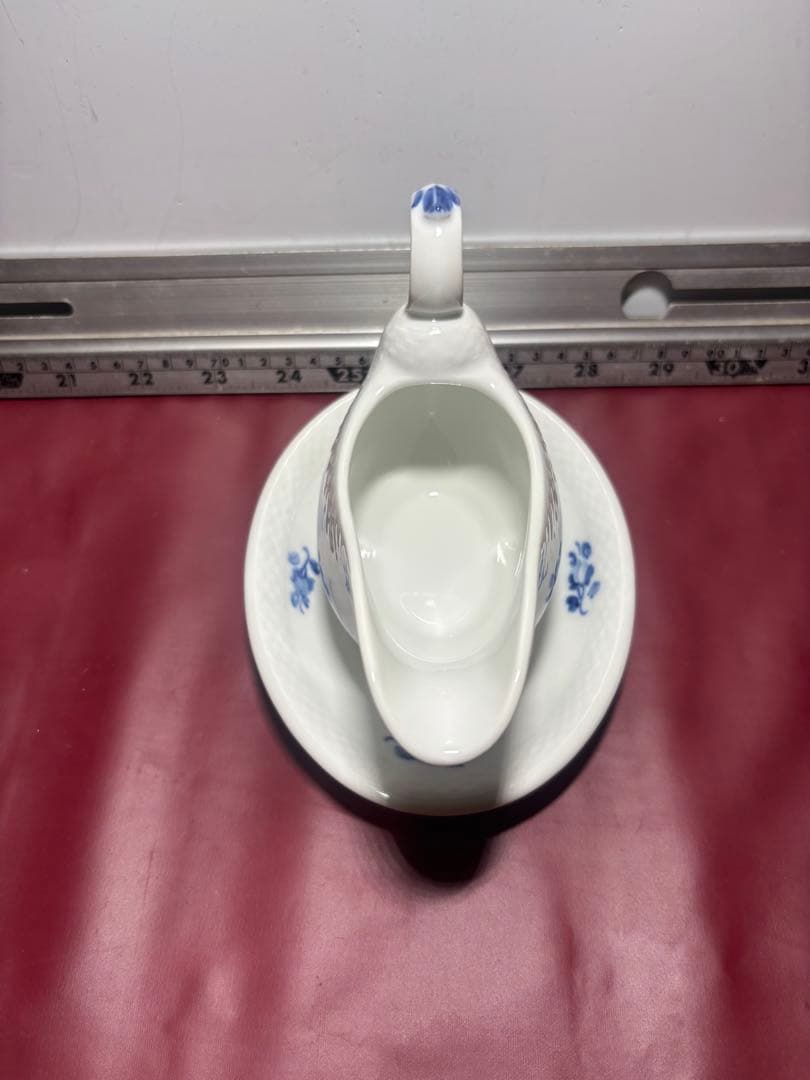 値下げしました　ロイヤルコペンハーゲン ブルーフルーテッド ソースボート