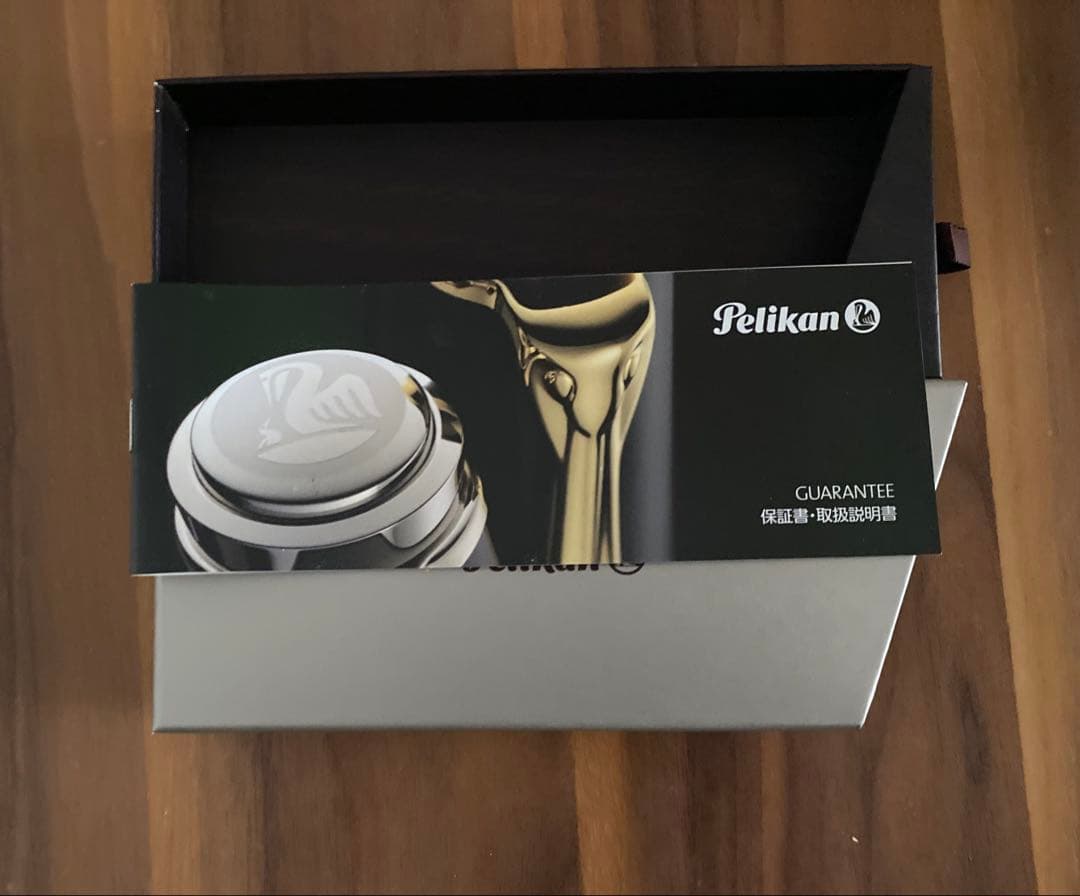 T*U様 Pelikan ボールペン 黒 メタル ペリカン 不朽の名作