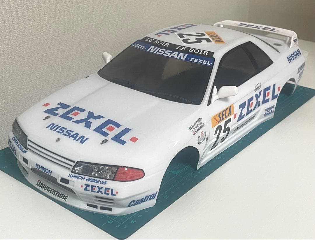 タミヤラジコンボディ　ゼクセルスカイラインGTR
