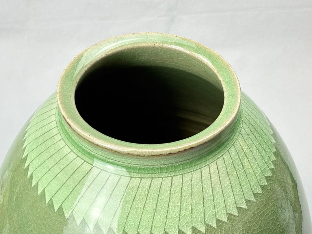 【未使用】美濃雅山窯【中島正雄】作 青磁鶴紋 花瓶 共箱栞付 R811128