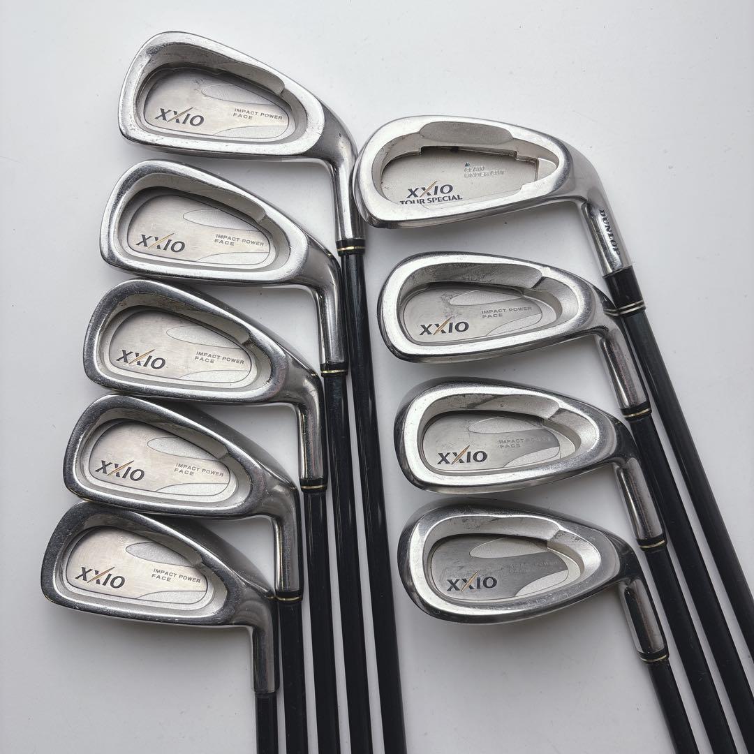 【激安‼️】ゼクシオ XXIO キャディバッグ付 男性右利き ゴルフクラブセット