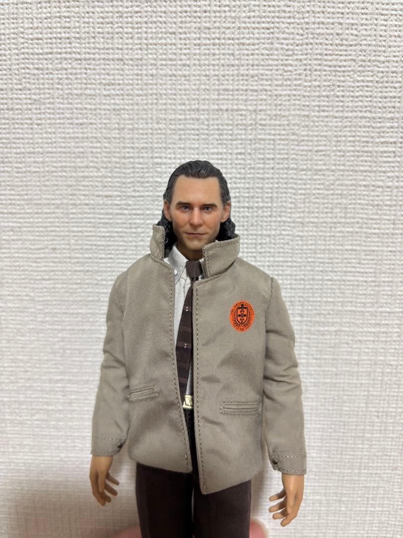 マーベル　ロキ　1/12フィギュア