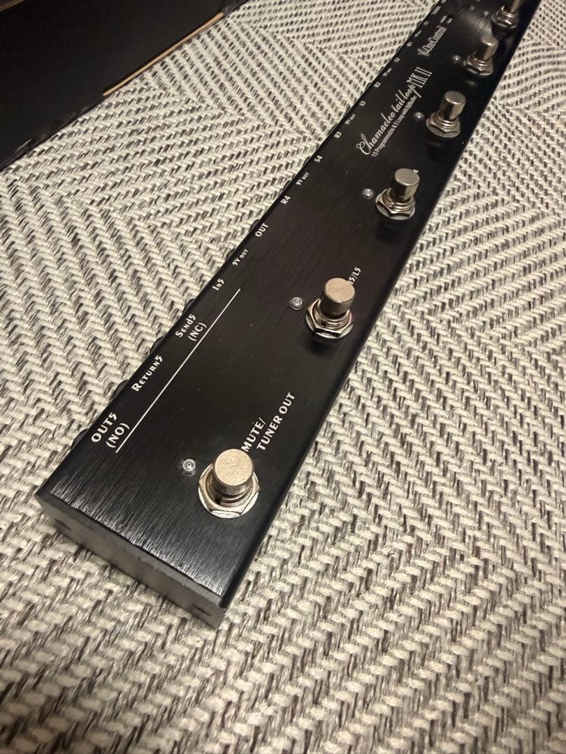 ギター one control chamaeleo tail loop mkii