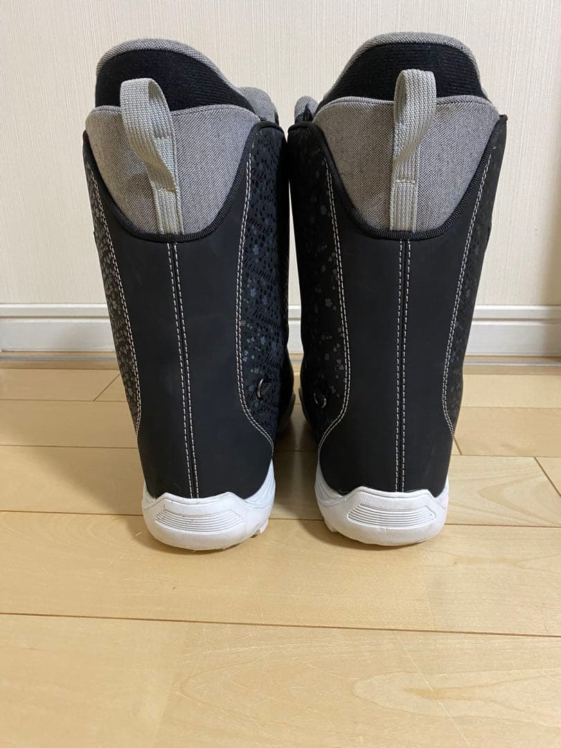 キスマーク　BOAシステム ブラック スノーボードブーツ　25.0cm ①