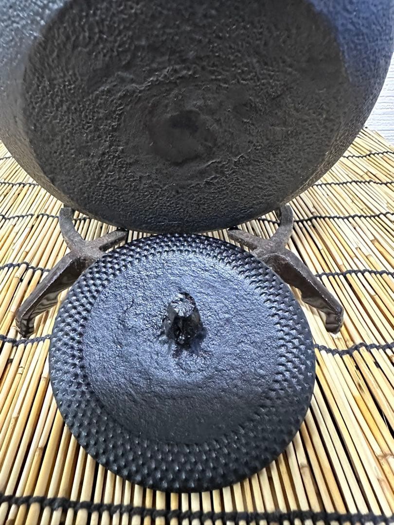 未使用品　南部成龍堂鋳造所　伝統工芸士 及川 光正(齋峰)１８型　南部鉄瓶