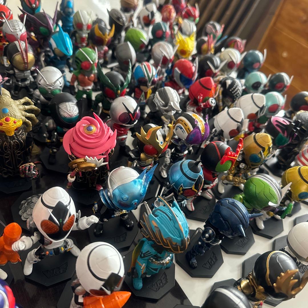 仮面ライダー　ワールドコレクタブル 110体