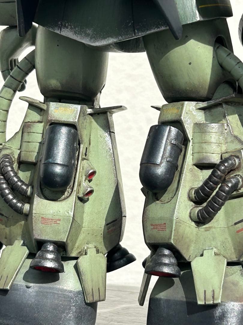 ガンプラ旧キットMSV 1/100 ザク06R筆塗装完成品