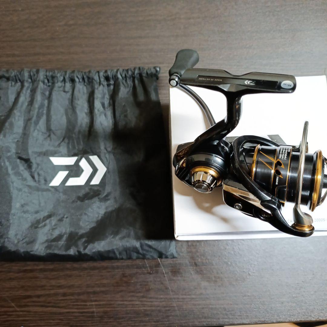 21　CALDIA FC LT2000S-H スピニングリール