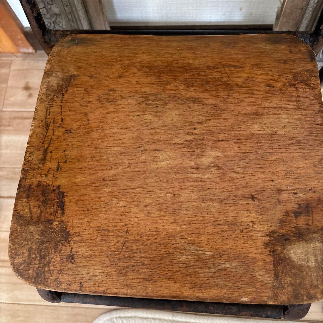 懐かしい幼稚園の椅子2脚セットアンティーク