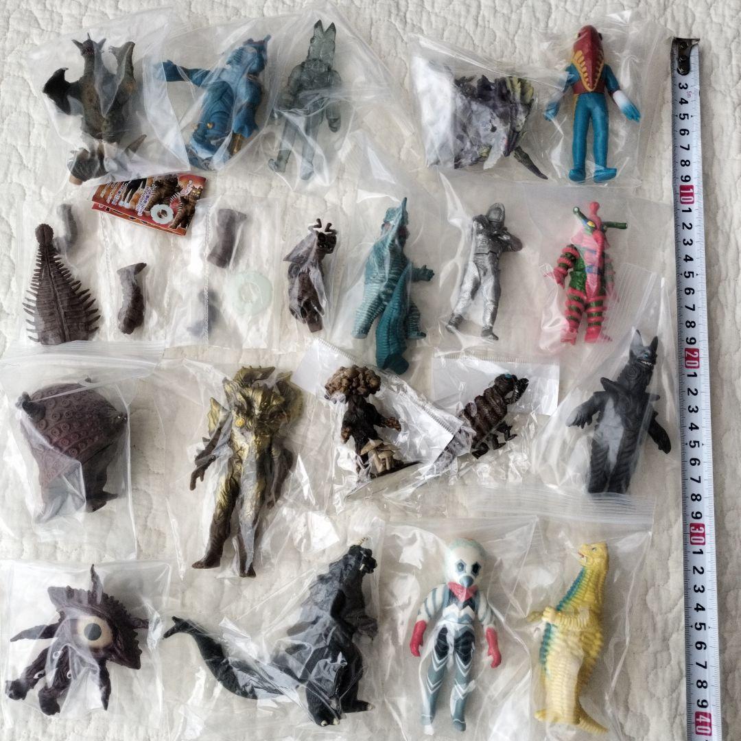 本日最安値【まとめ売り】ウルトラ怪獣　約134体　ピグモン　レッドキング　希少品