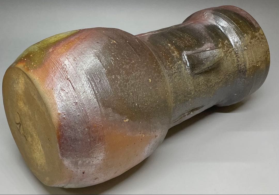 neko008　山本雄一　備前花入　共箱(四方桟盛蓋) 共布　yy49