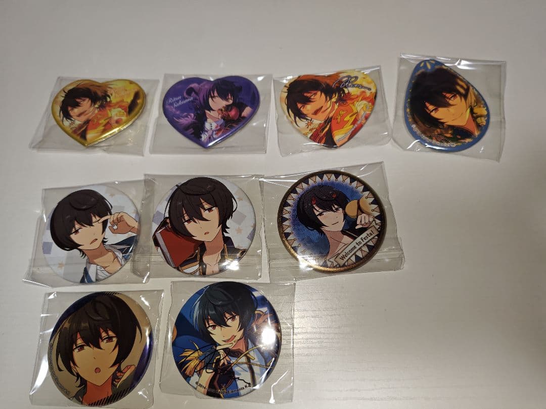 朔間凛月　コレ缶コンプセット　缶バッジ　まとめ売り　あんスタ