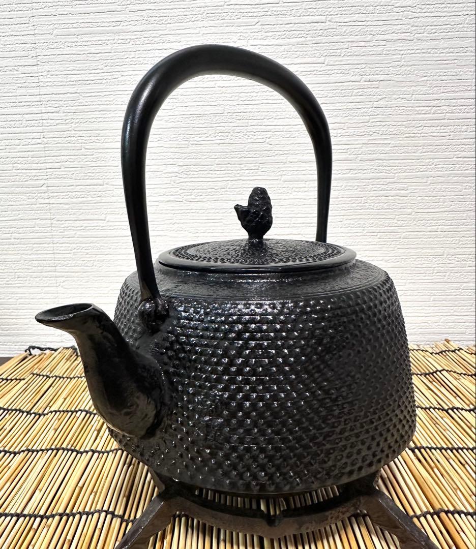 長期保管品　工房和秋金野 和秋作　１５型九重アラレ　南部鉄瓶　南部鉄器