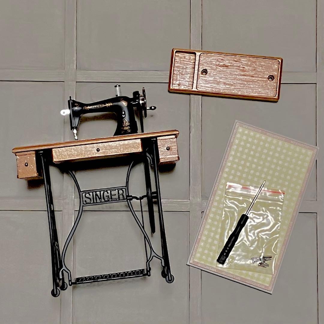 ミニチュア　ドール家具　ミシン　ドールハウス　1/6サイズ　ブライス