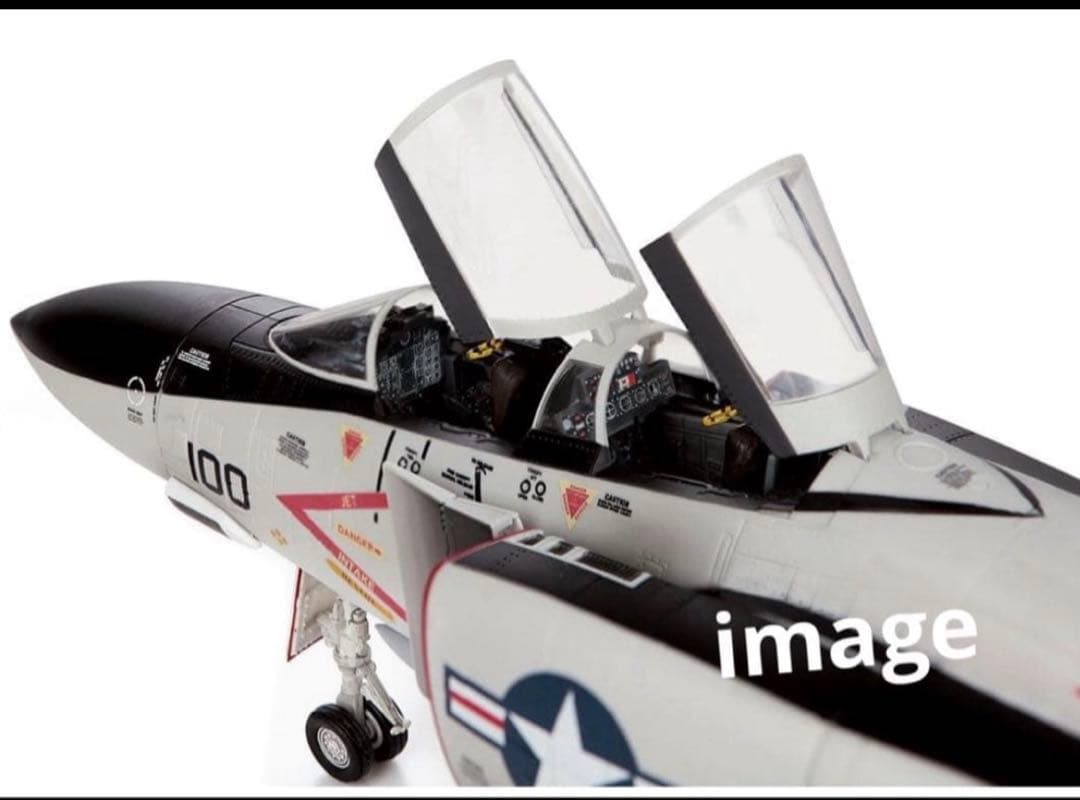 童友社1/32 エリートフォースF-4J ファントムII ブラックナイツbbi