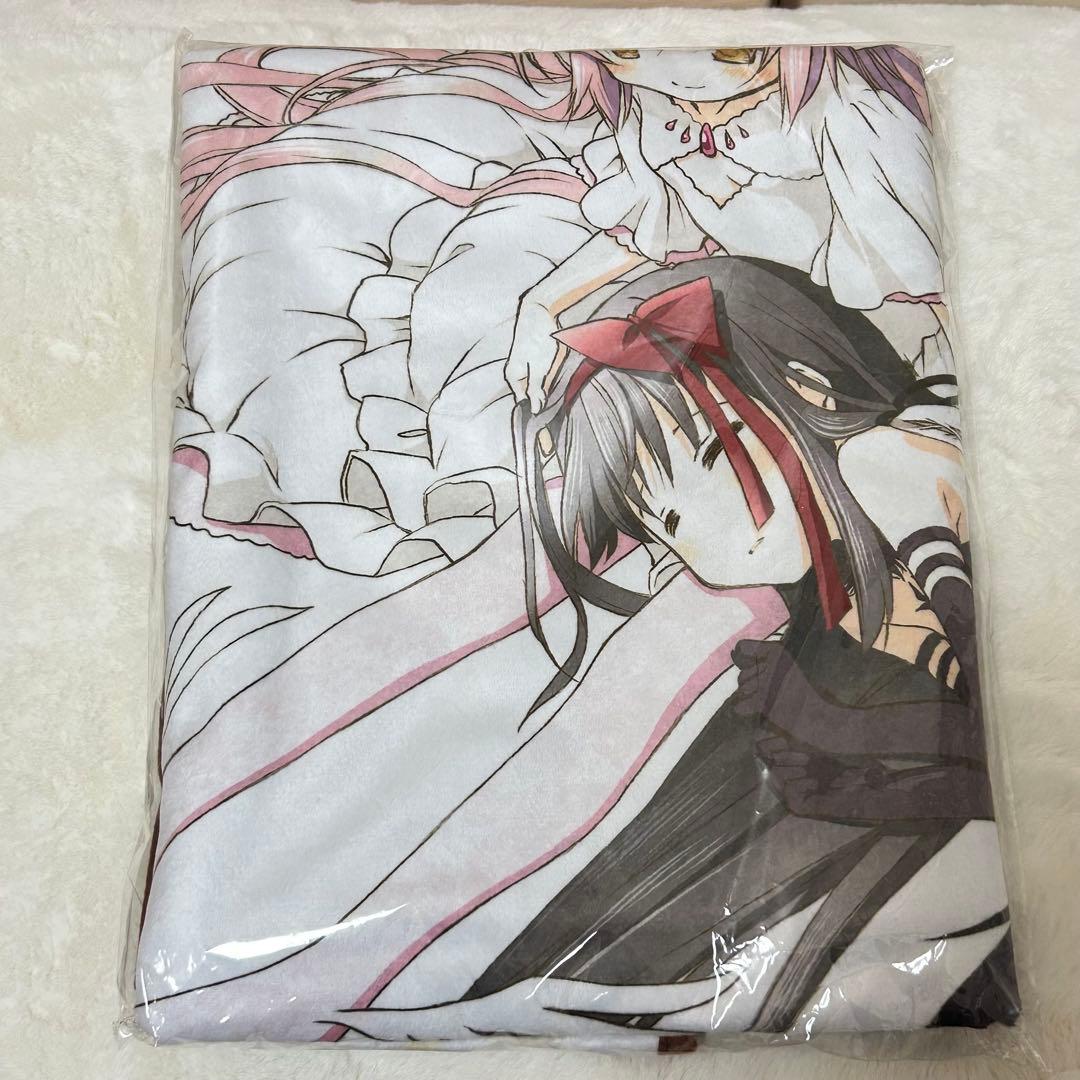 魔法少女まどか⭐︎マギカ アルティメットまどか＆悪魔ほむら ブランケット