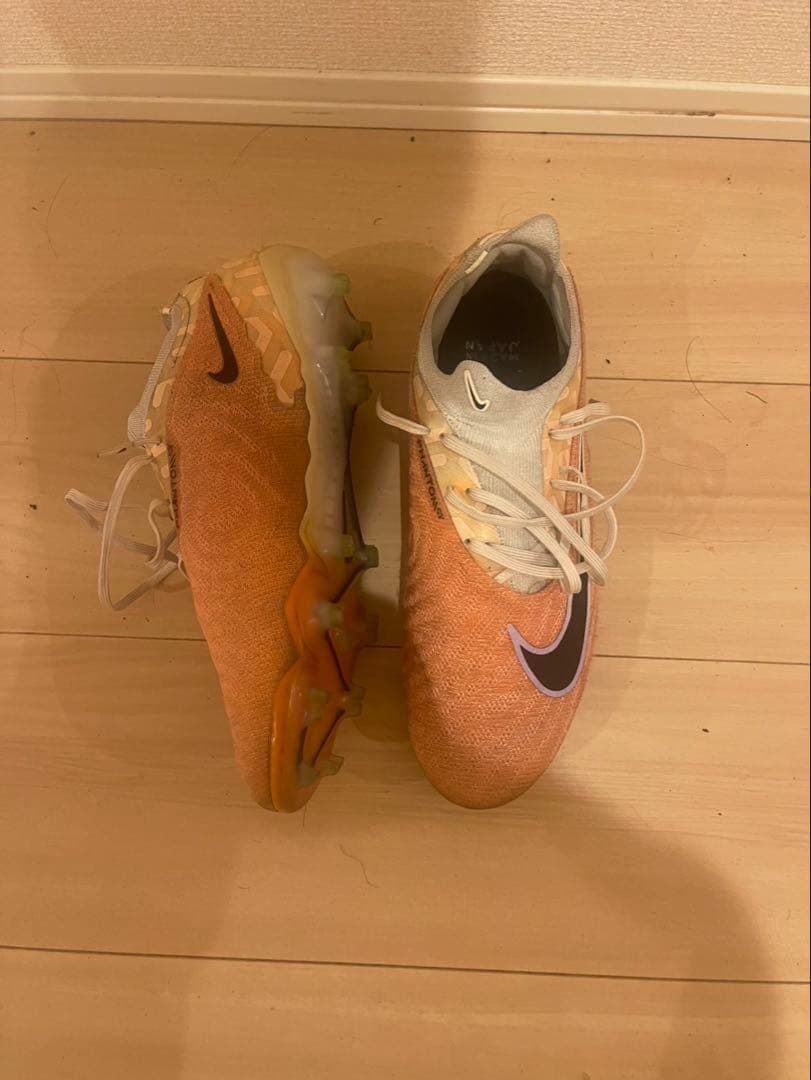 Nike サッカー スパイクシューズ オレンジ ファントムルナ 海外限定カラー
