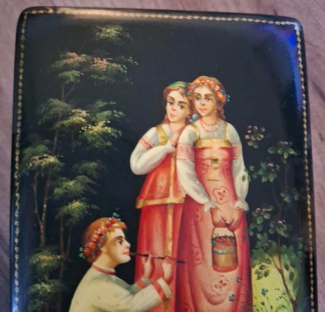 パレフ (ロシアの細密画を施した小箱)　大