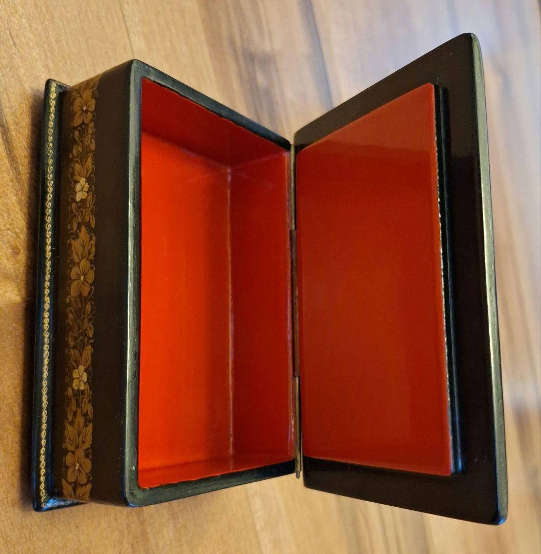 パレフ (ロシアの細密画を施した小箱)　大