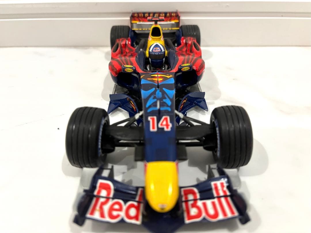 【ミニチャンプス　レッドブル・フェラーリ　RB2モナコ仕様 2006年1/18】