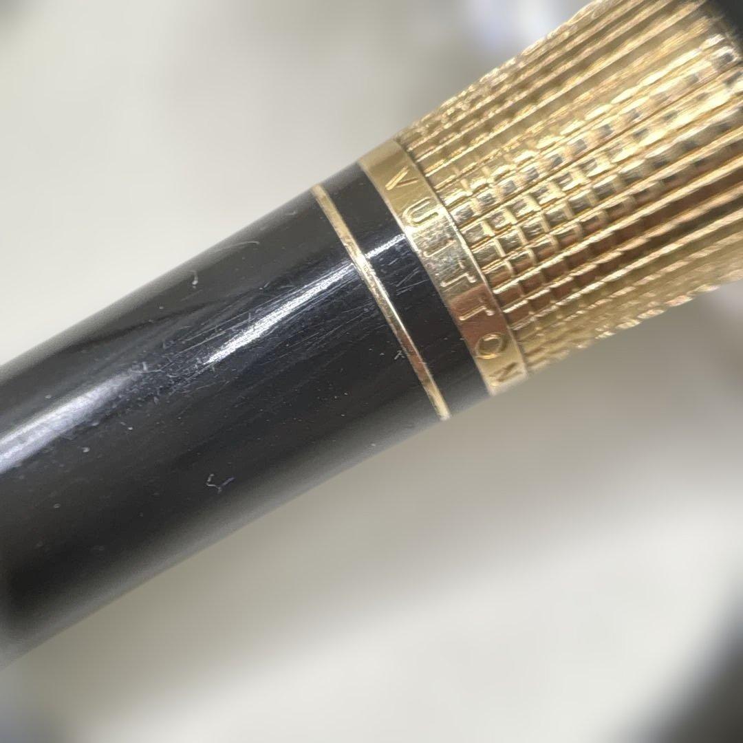 LOUIS VUITTON ルイ・ヴィトン ドックラッカー