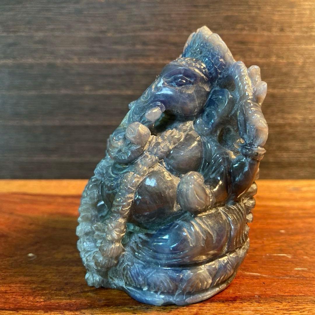 ブルーサファイア製 ガネーシャ像／希少石・手彫り・ネパール仏像・239g