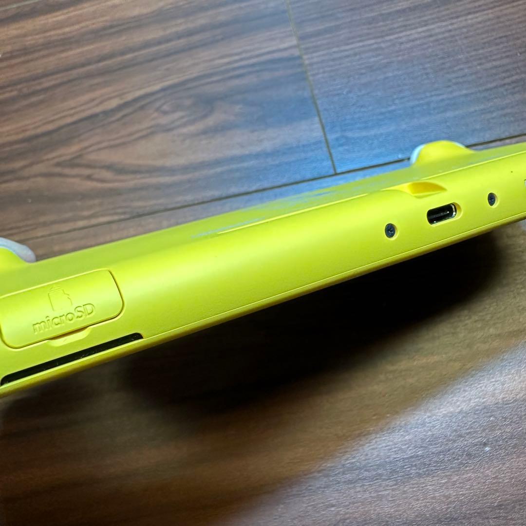 ニンテンドースイッチライト 本体 イエロー 5718