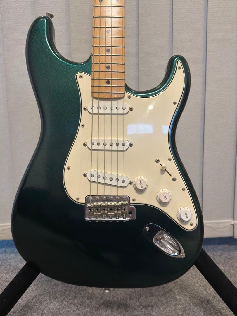 ギター Vanzandt STV-R1