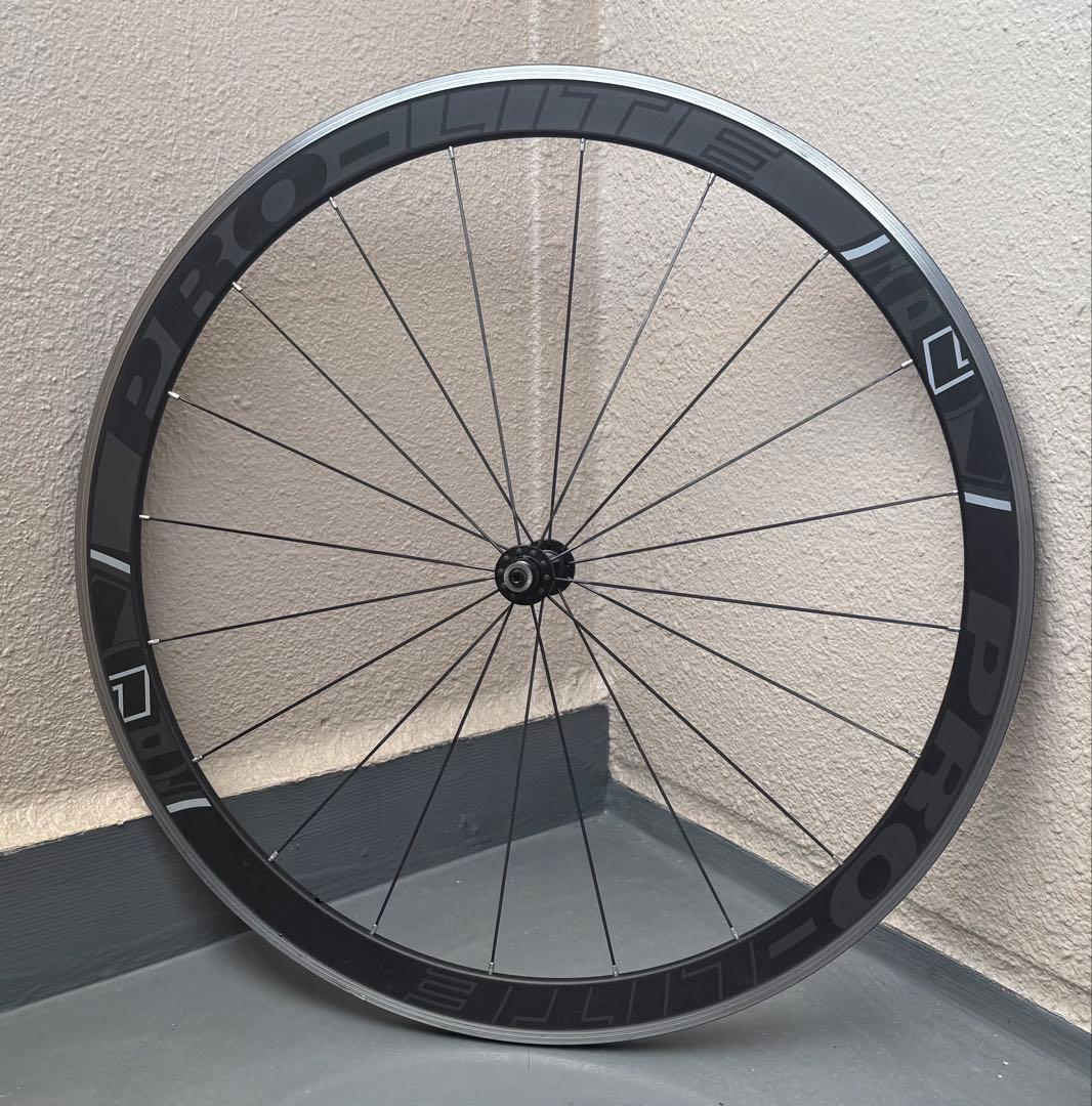 バ*ん様 PROLITE Bracciano A42アルミホイール