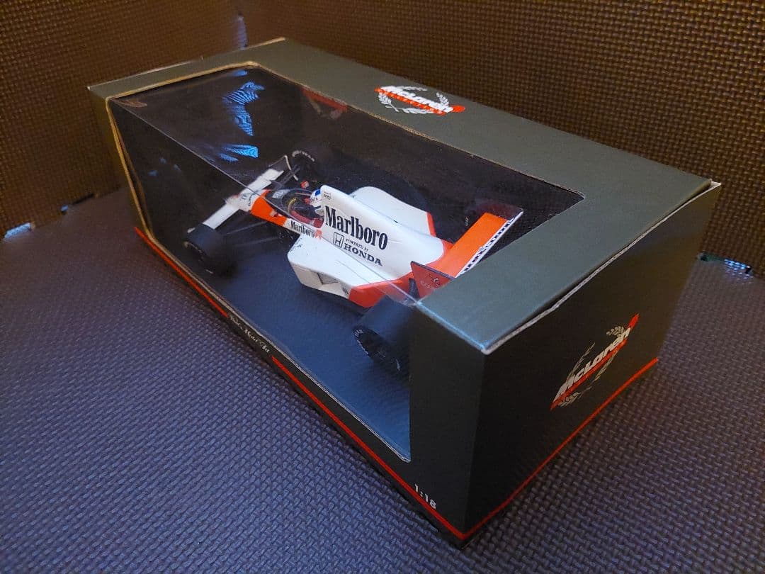1/18 マクラーレン・ホンダ MP4/5 A.プロスト 1989 マルボロ仕様