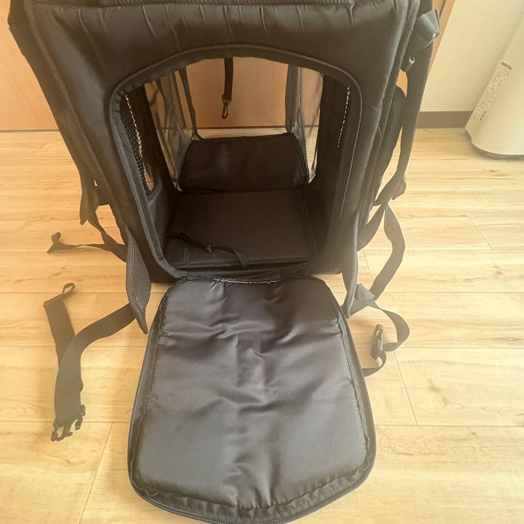 リュック キャリーケース ペット バックパック 拡張　マンダリンブラザーズ　黒