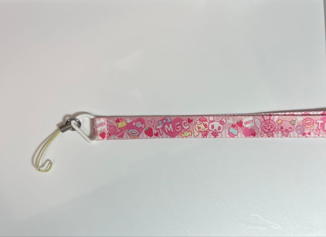 たまごっちみーつ　マジカルみーつ　紫　ストラップ付き