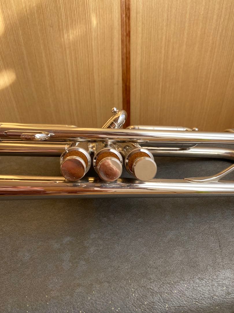 トランペット　ヤマハYTR-135 マウスピースあり