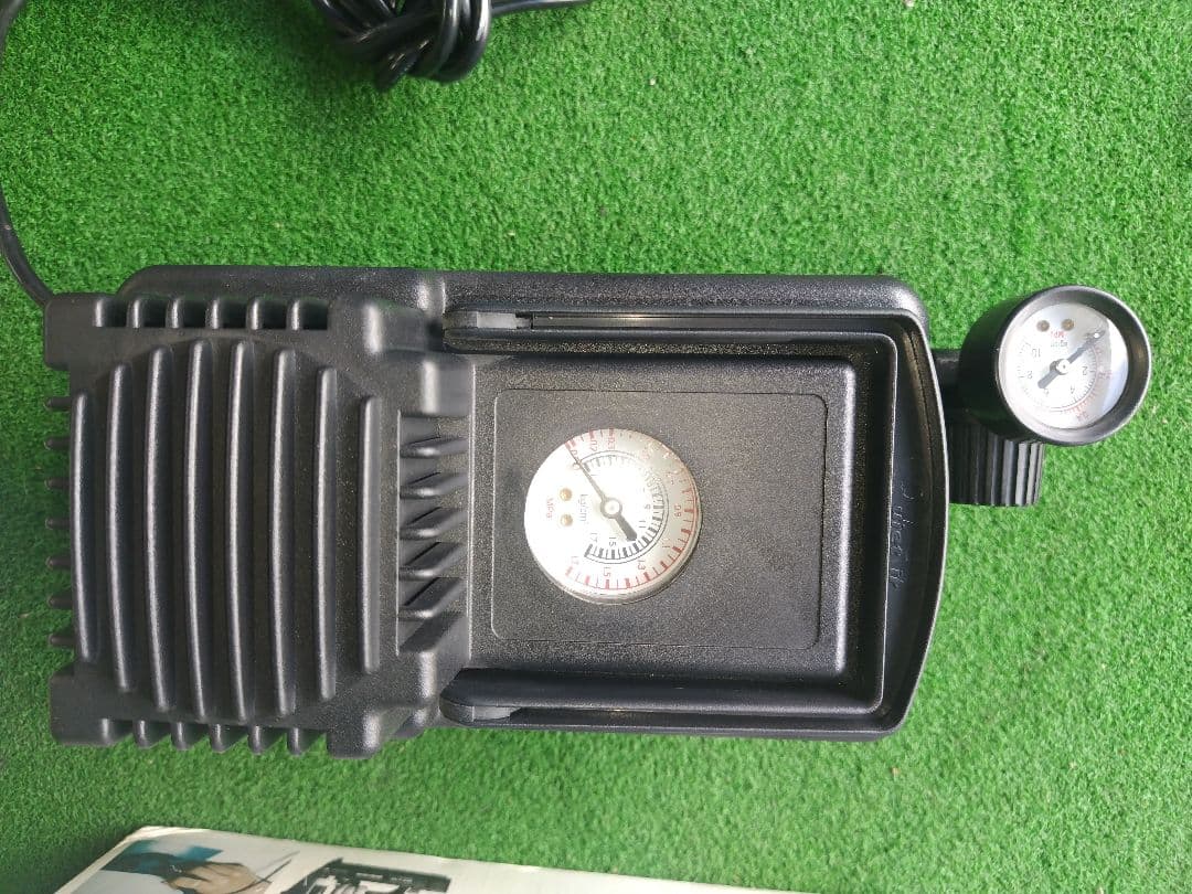 オイルレスミニエアーコンプレッサー