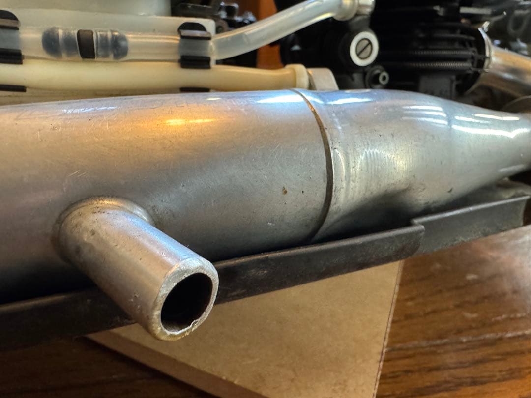 SWORKz S35-4 1/8 バギー エンジン付き