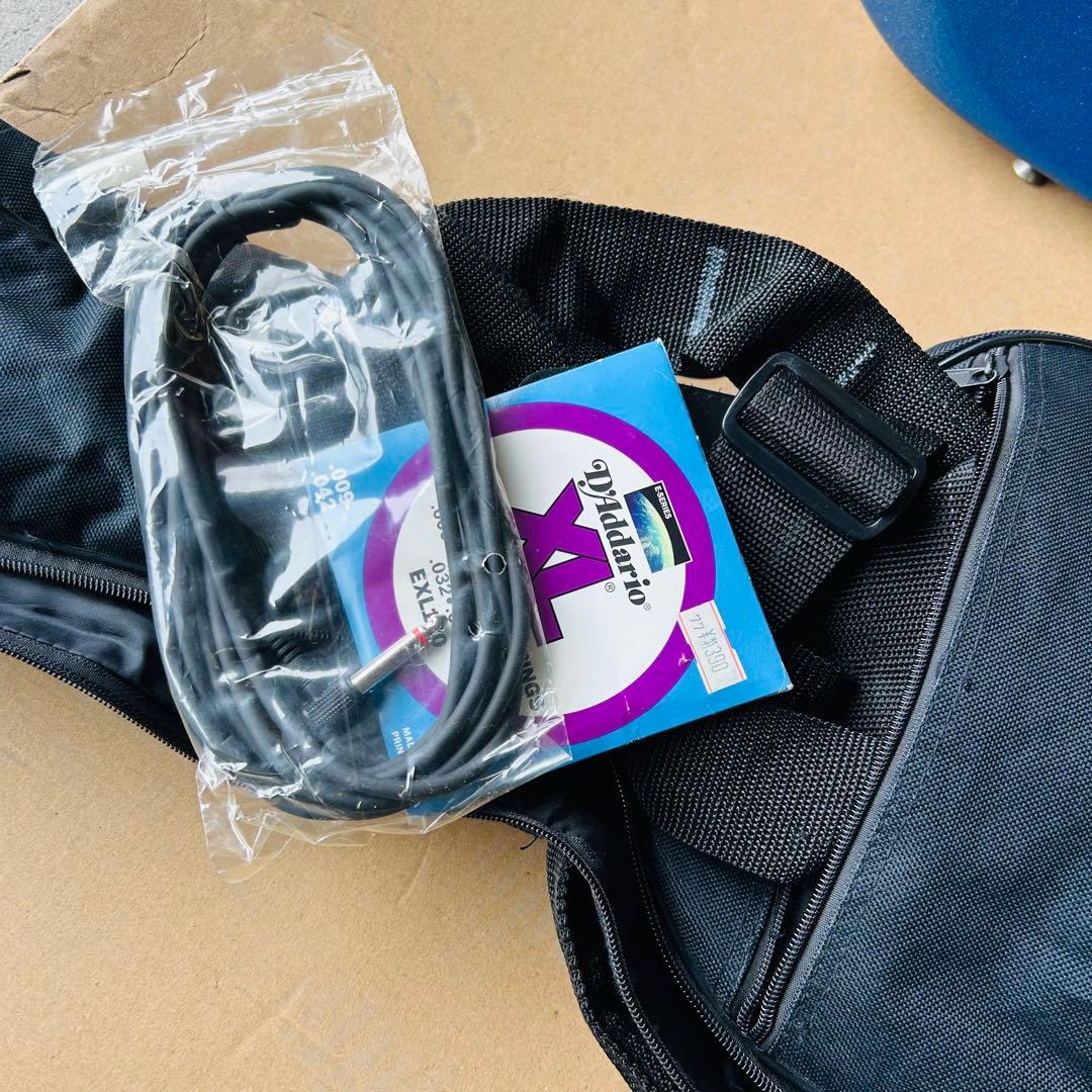 JAGUAR ストラトキャスタータイプ エレキギター