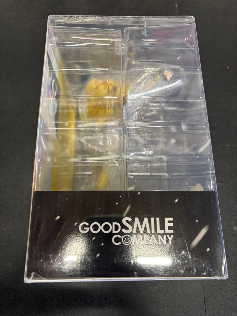 RWBY 氷雪帝国 フィギュア　ヤン・シャオロン　ワイス・シュニー