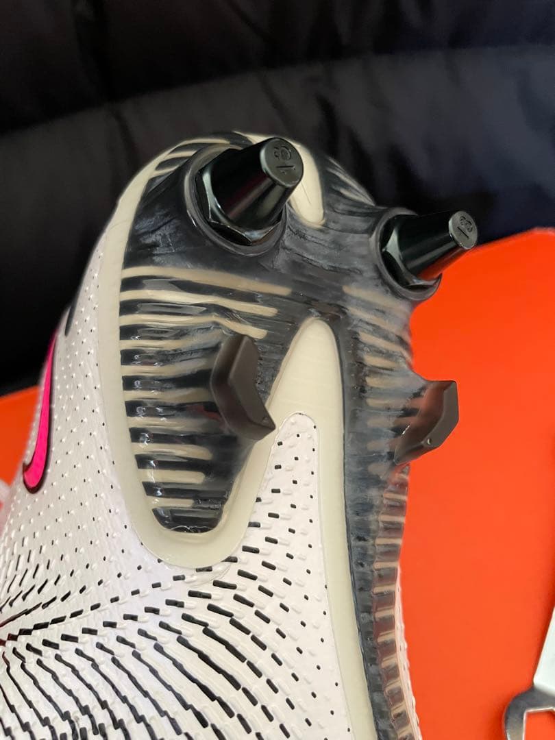 新品　ナイキファントムGTエリートSG-PRO 24.0cm 取り替え