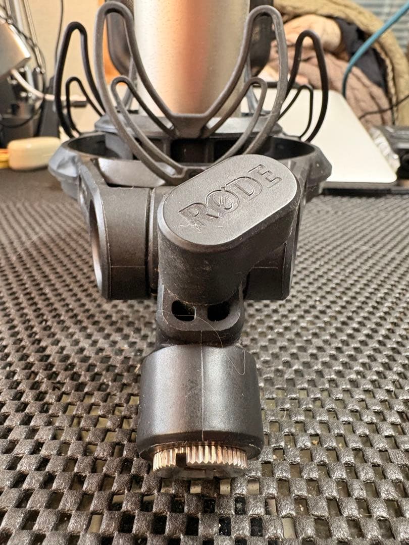 RØDE NT1-A コンデンサーマイク ショックマウント&ポップフィルター付き