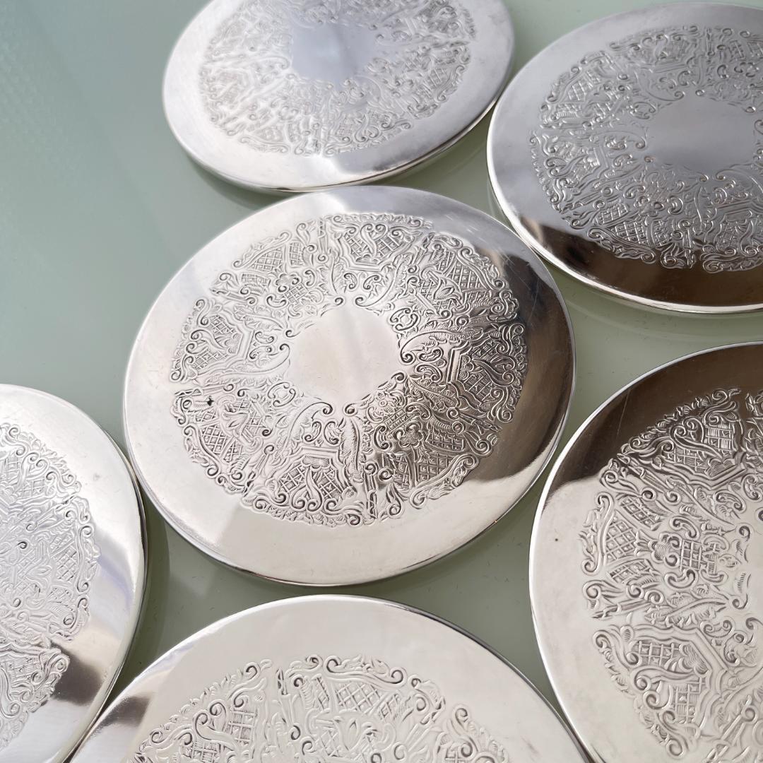 【英国】 プレースマット 23cm / コースター 10cm　各8枚